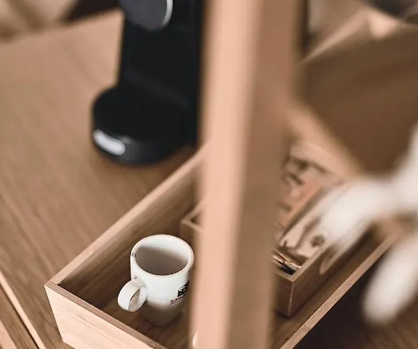 Noon Beyond Pollonia