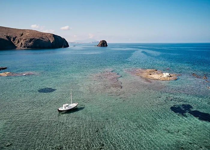Noon Beyond Casa de hóspedes Pollonia