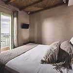 Noon Beyond Accommodation Guest house 3*