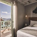 Noon Beyond Accommodation Pollonia
