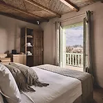 Noon Beyond Accommodation Guest house