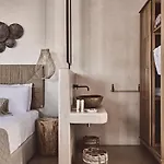 Noon Beyond Accommodation Guest house Pollonia
