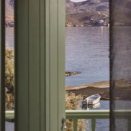 Noon Beyond Casa de hóspedes Pollonia