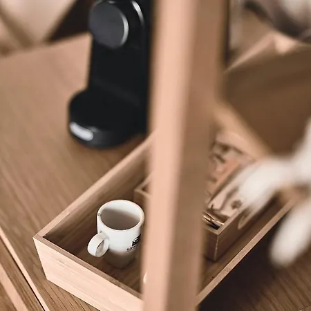 Noon Beyond Pollonia