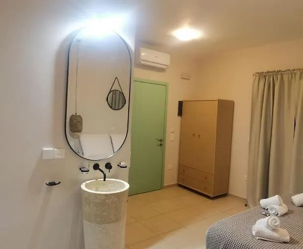 Гостевой дом Noon Beyond